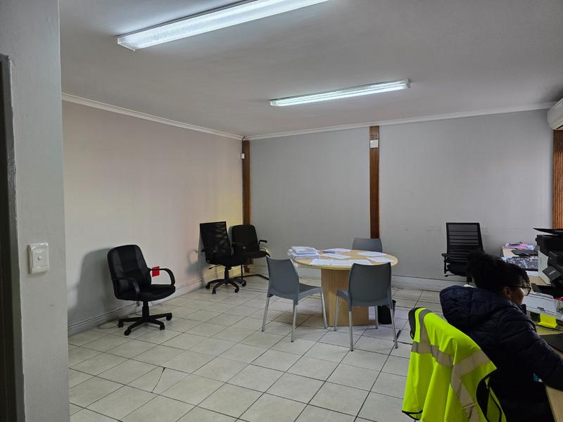 To Let commercial Property for Rent in Montague Gardens Western Cape